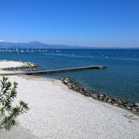 Campeggio Delle Rose Moniga del Garda Bagian luar foto